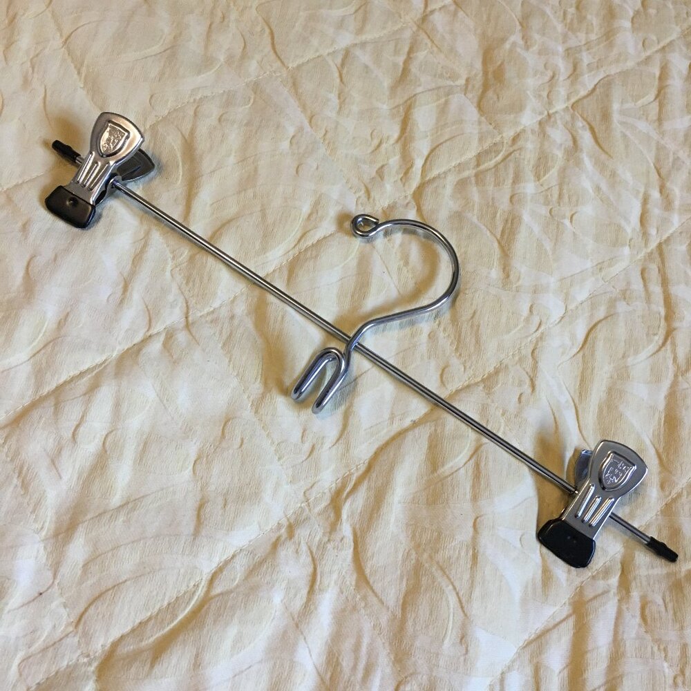 Vintage Herald Eagle & Crest Metal Pants Skirt Hanger Rubber Grip